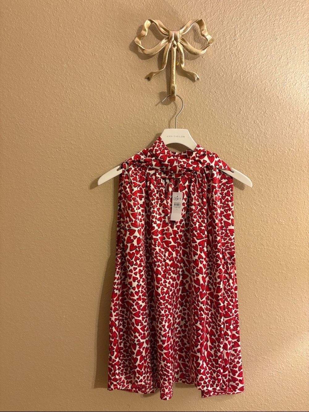 Ann Taylor Red and White Heart-Print Halter Top with attached Scarf